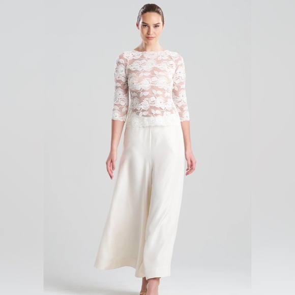 JOSIE NATORI
Imagine Allover
Lace Top Color: Warm White size M/L 
Good condition - Picture 3 of 13